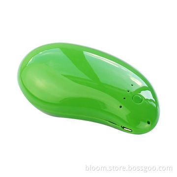 Fashionable USB Mobile Charger, 5,600mAh, with LED Battery Indicator, Protection Circuit
